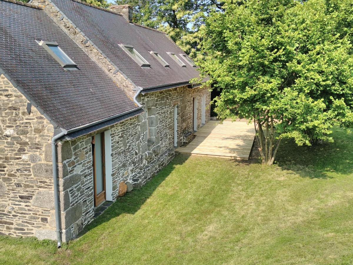 Villa Le Botcol à Plouguernével Extérieur photo