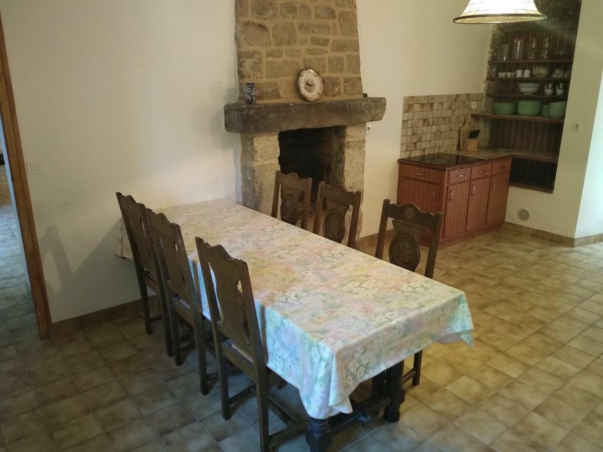 Villa Le Botcol à Plouguernével Extérieur photo